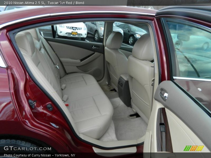 Tuscan Sun Red / Blond 2010 Nissan Altima 2.5 SL