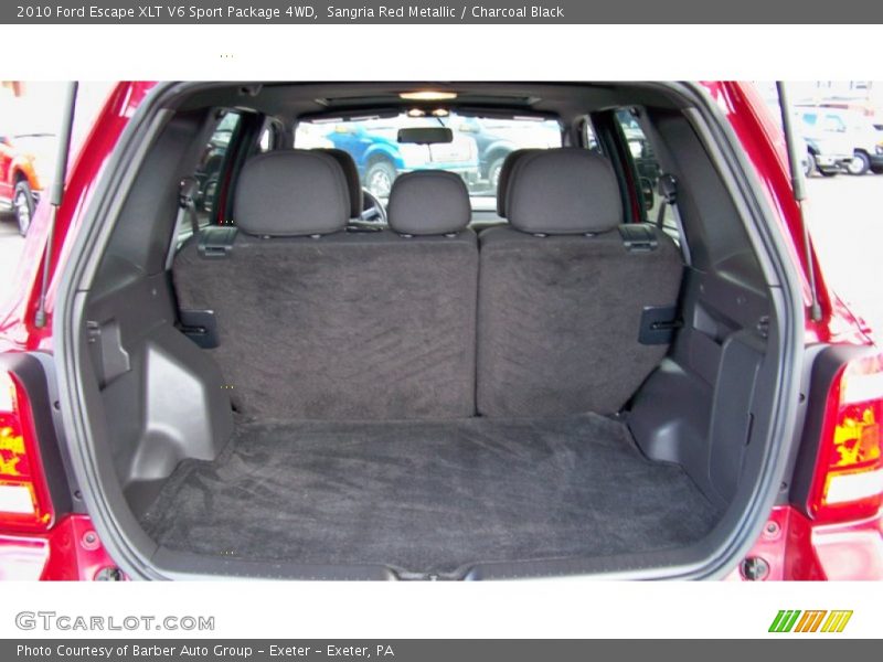  2010 Escape XLT V6 Sport Package 4WD Trunk