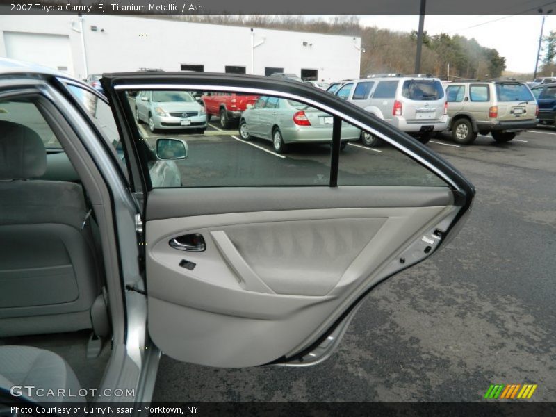 Titanium Metallic / Ash 2007 Toyota Camry LE