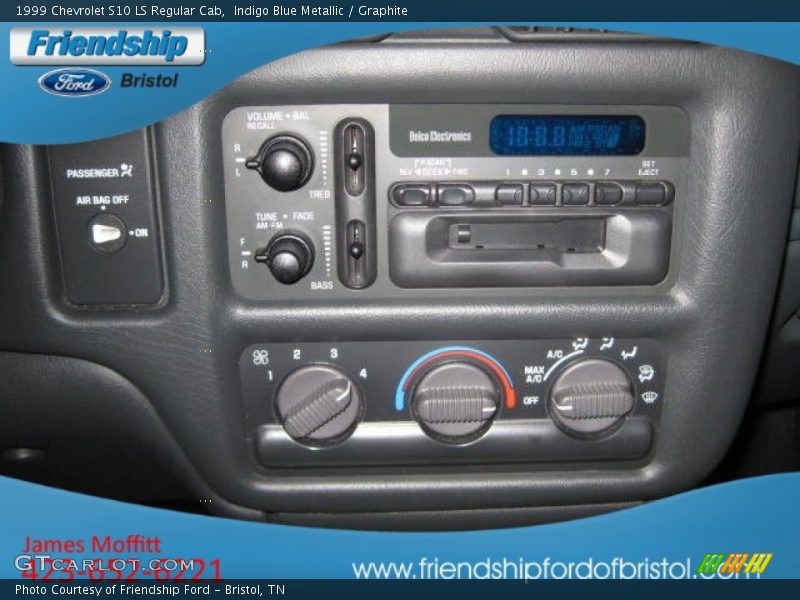 Indigo Blue Metallic / Graphite 1999 Chevrolet S10 LS Regular Cab