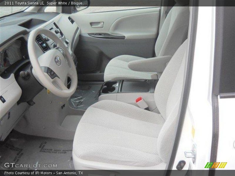 Super White / Bisque 2011 Toyota Sienna LE