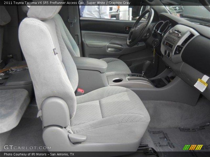 Super White / Graphite Gray 2011 Toyota Tacoma V6 SR5 PreRunner Access Cab