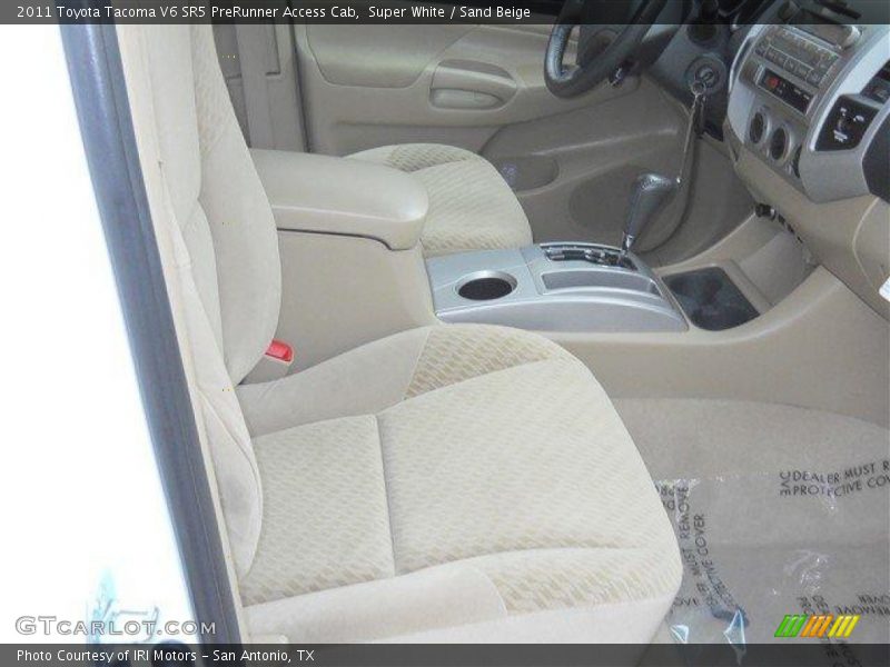 Super White / Sand Beige 2011 Toyota Tacoma V6 SR5 PreRunner Access Cab