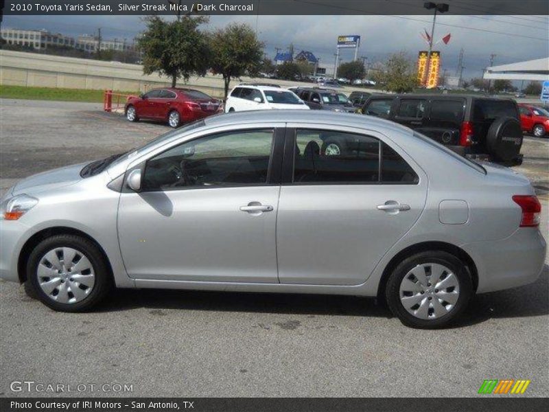 Silver Streak Mica / Dark Charcoal 2010 Toyota Yaris Sedan