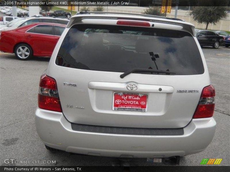 Millenium Silver Metallic / Ash Gray 2006 Toyota Highlander Limited 4WD