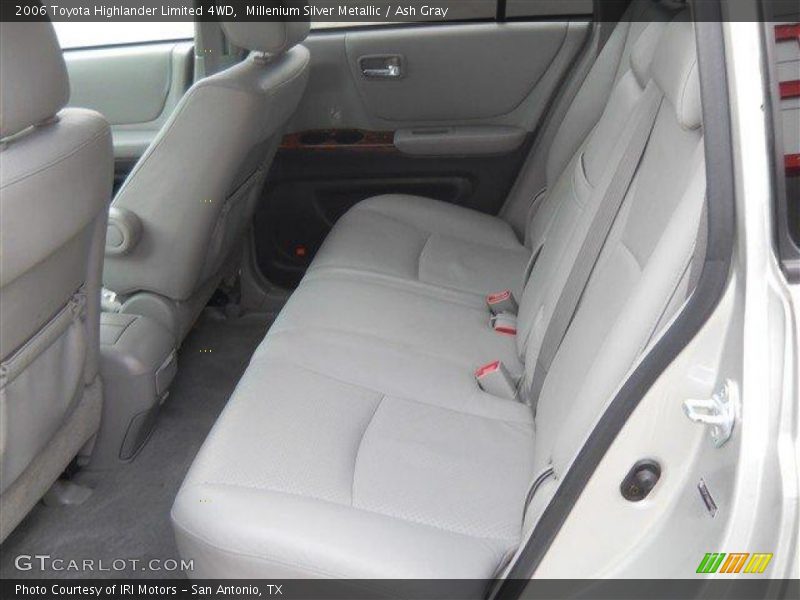 Millenium Silver Metallic / Ash Gray 2006 Toyota Highlander Limited 4WD