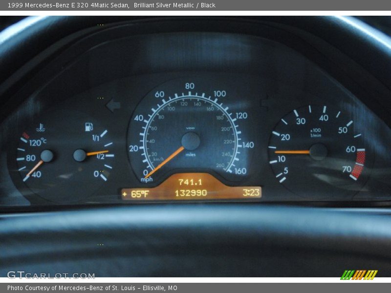  1999 E 320 4Matic Sedan 320 4Matic Sedan Gauges