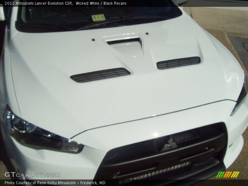 Wicked White / Black Recaro 2012 Mitsubishi Lancer Evolution GSR