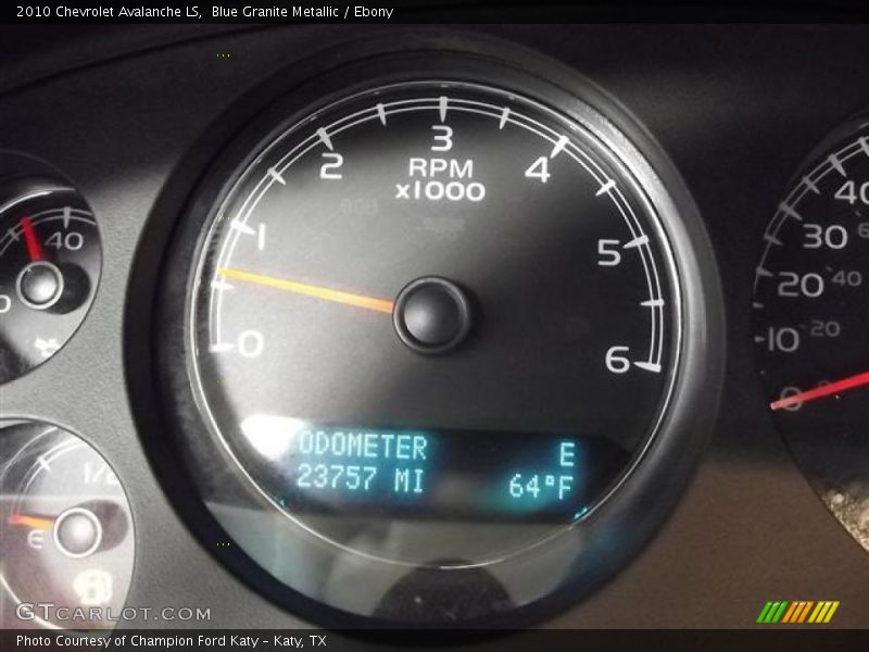 Blue Granite Metallic / Ebony 2010 Chevrolet Avalanche LS
