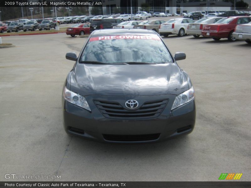 Magnetic Gray Metallic / Ash 2009 Toyota Camry LE
