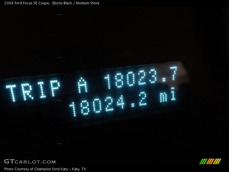 Ebony Black / Medium Stone 2009 Ford Focus SE Coupe