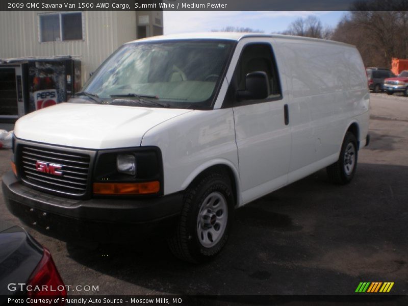 Summit White / Medium Pewter 2009 GMC Savana Van 1500 AWD Cargo