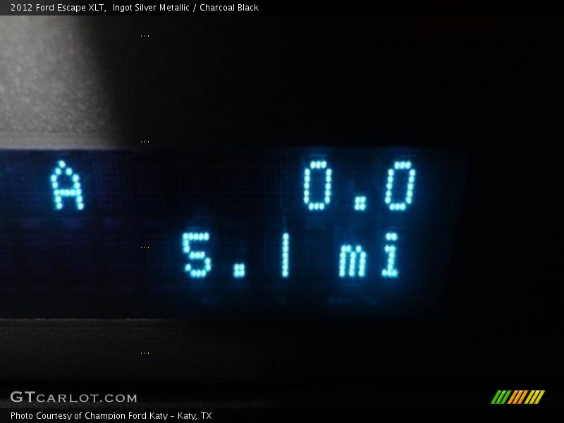 Ingot Silver Metallic / Charcoal Black 2012 Ford Escape XLT