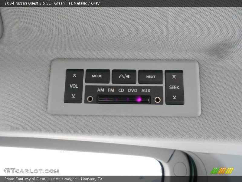 Green Tea Metallic / Gray 2004 Nissan Quest 3.5 SE