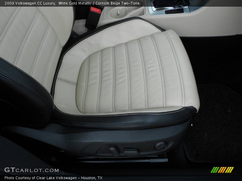 White Gold Metallic / Cornsilk Beige Two-Tone 2009 Volkswagen CC Luxury