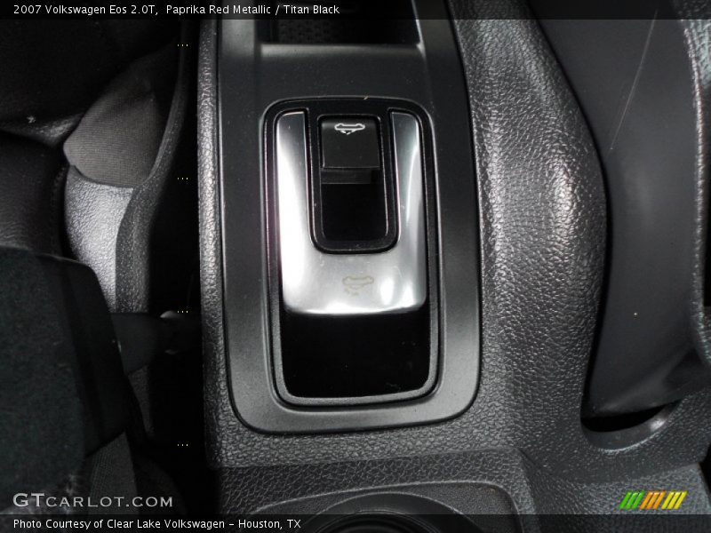 Paprika Red Metallic / Titan Black 2007 Volkswagen Eos 2.0T