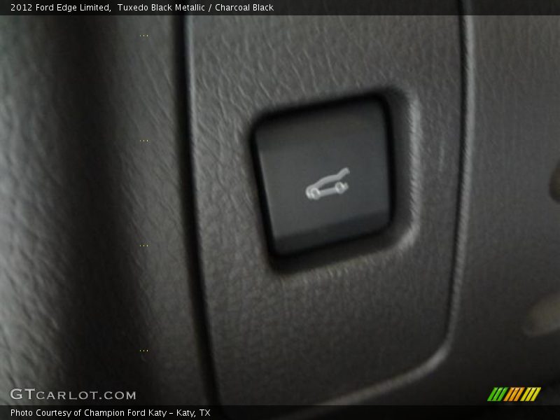 Tuxedo Black Metallic / Charcoal Black 2012 Ford Edge Limited