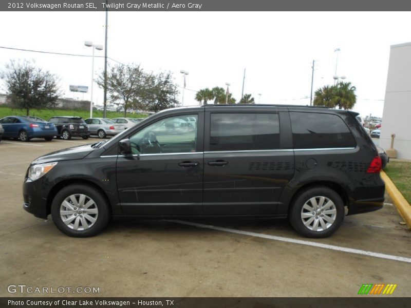 Twilight Gray Metallic / Aero Gray 2012 Volkswagen Routan SEL