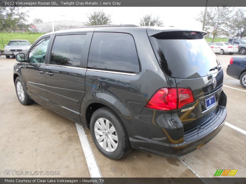 Twilight Gray Metallic / Aero Gray 2012 Volkswagen Routan SEL