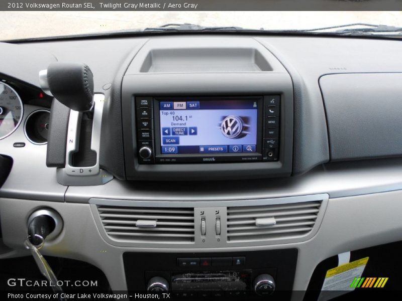 Controls of 2012 Routan SEL