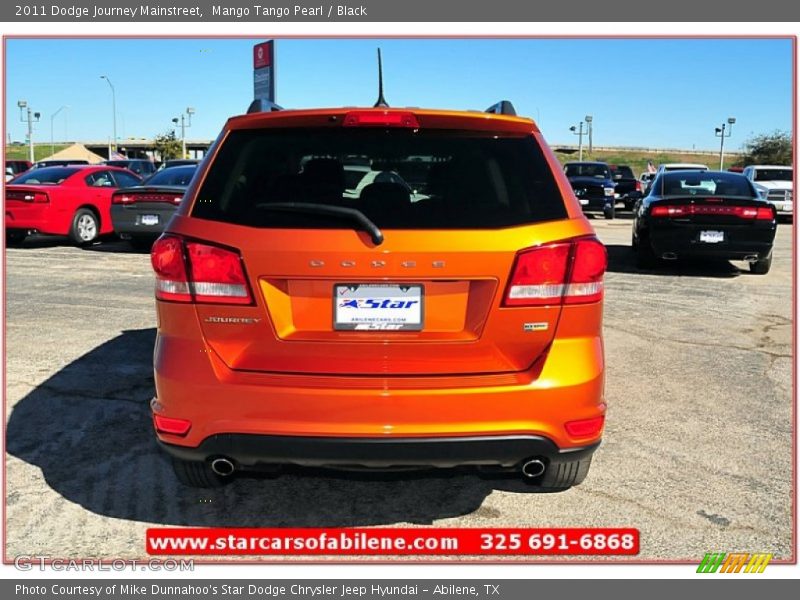Mango Tango Pearl / Black 2011 Dodge Journey Mainstreet