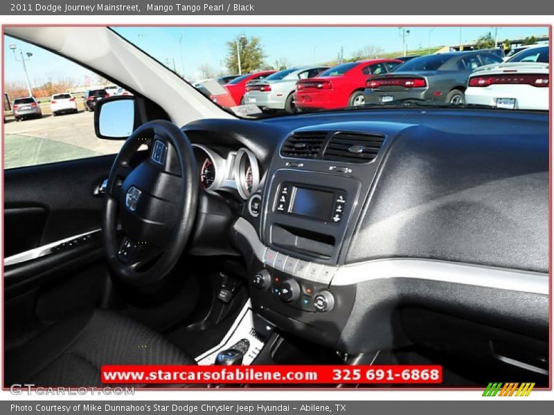 Mango Tango Pearl / Black 2011 Dodge Journey Mainstreet