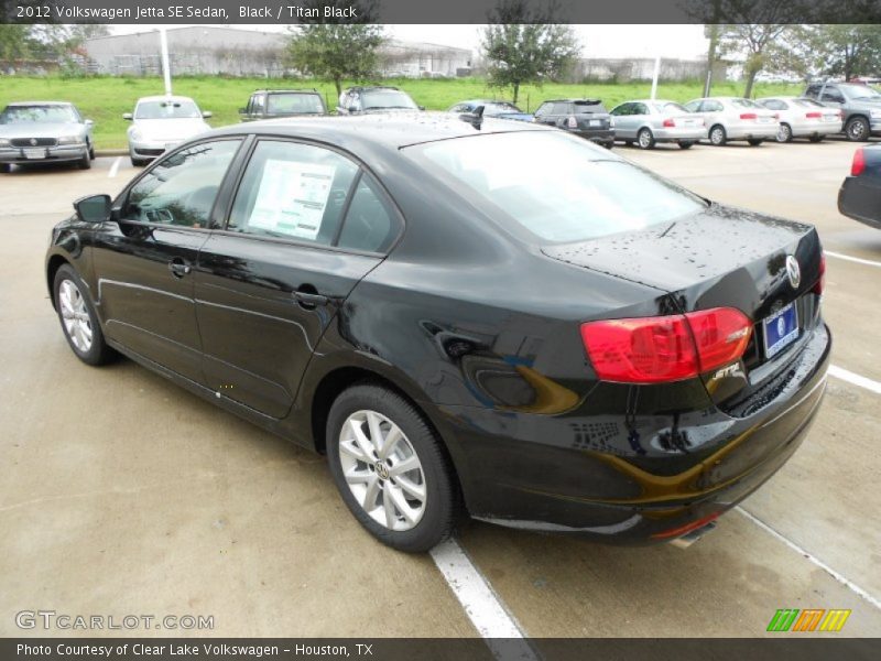 Black / Titan Black 2012 Volkswagen Jetta SE Sedan