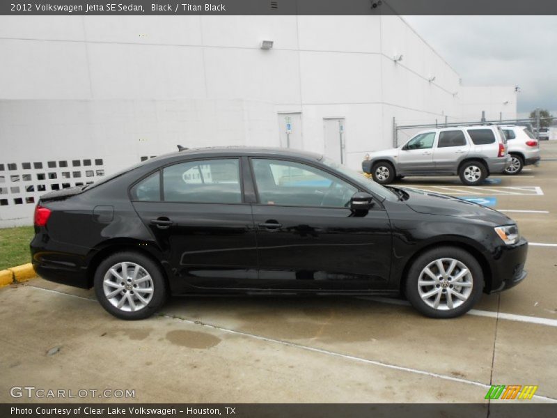 Black / Titan Black 2012 Volkswagen Jetta SE Sedan