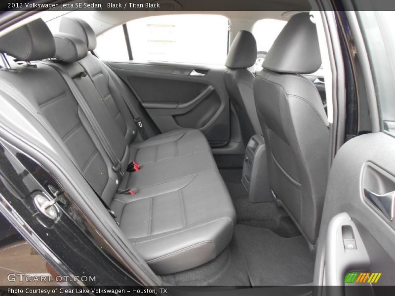 Black / Titan Black 2012 Volkswagen Jetta SE Sedan