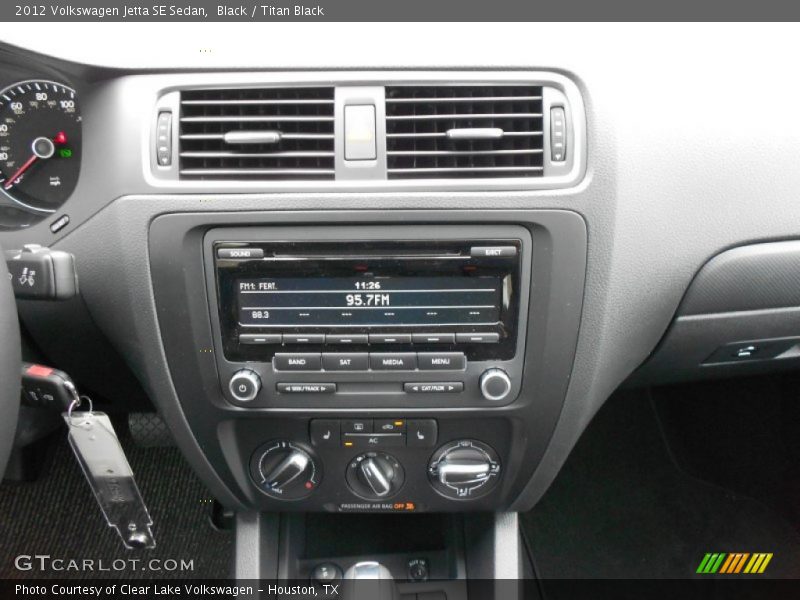 Black / Titan Black 2012 Volkswagen Jetta SE Sedan