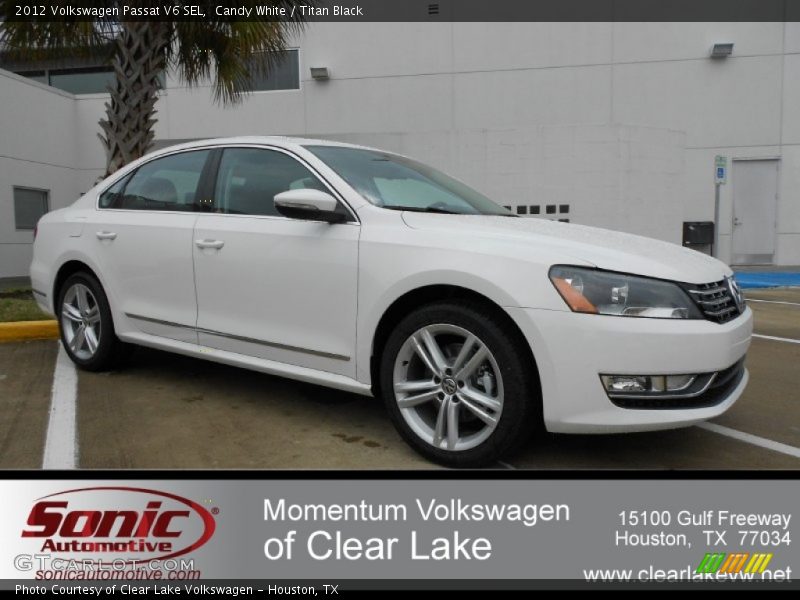 Candy White / Titan Black 2012 Volkswagen Passat V6 SEL
