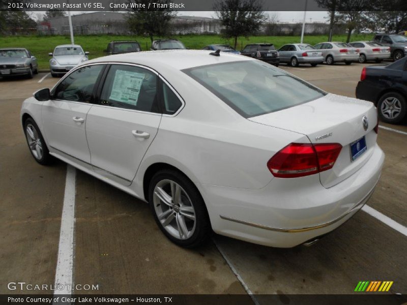 Candy White / Titan Black 2012 Volkswagen Passat V6 SEL