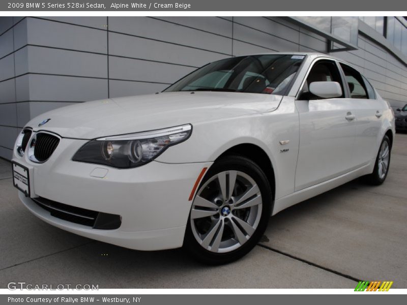 Alpine White / Cream Beige 2009 BMW 5 Series 528xi Sedan