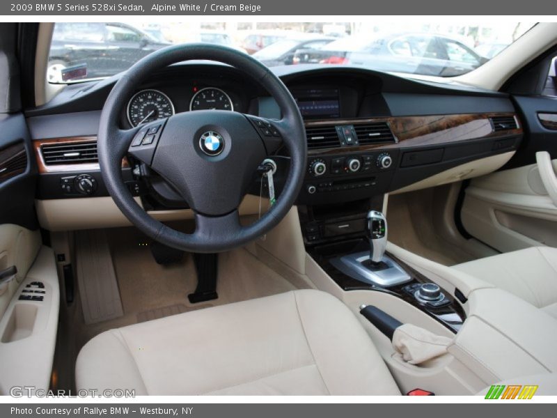 Alpine White / Cream Beige 2009 BMW 5 Series 528xi Sedan