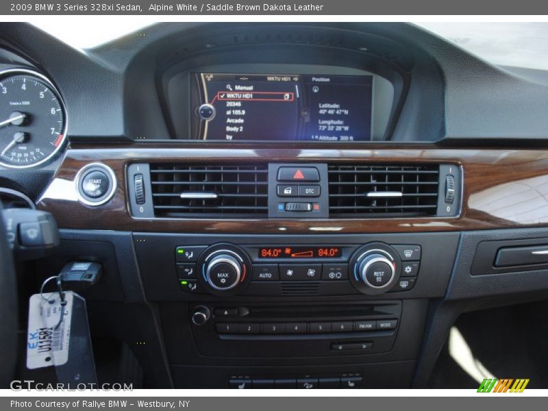 Alpine White / Saddle Brown Dakota Leather 2009 BMW 3 Series 328xi Sedan