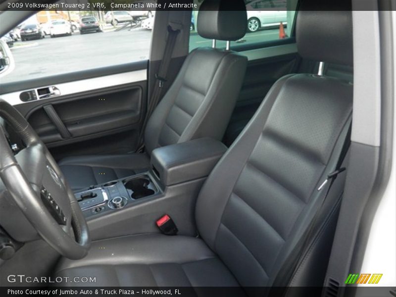 Campanella White / Anthracite 2009 Volkswagen Touareg 2 VR6