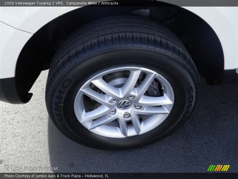 Campanella White / Anthracite 2009 Volkswagen Touareg 2 VR6
