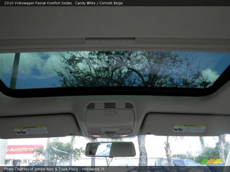 Candy White / Cornsilk Beige 2010 Volkswagen Passat Komfort Sedan