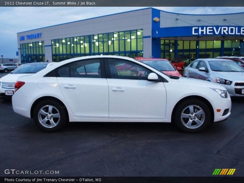 Summit White / Jet Black 2011 Chevrolet Cruze LT