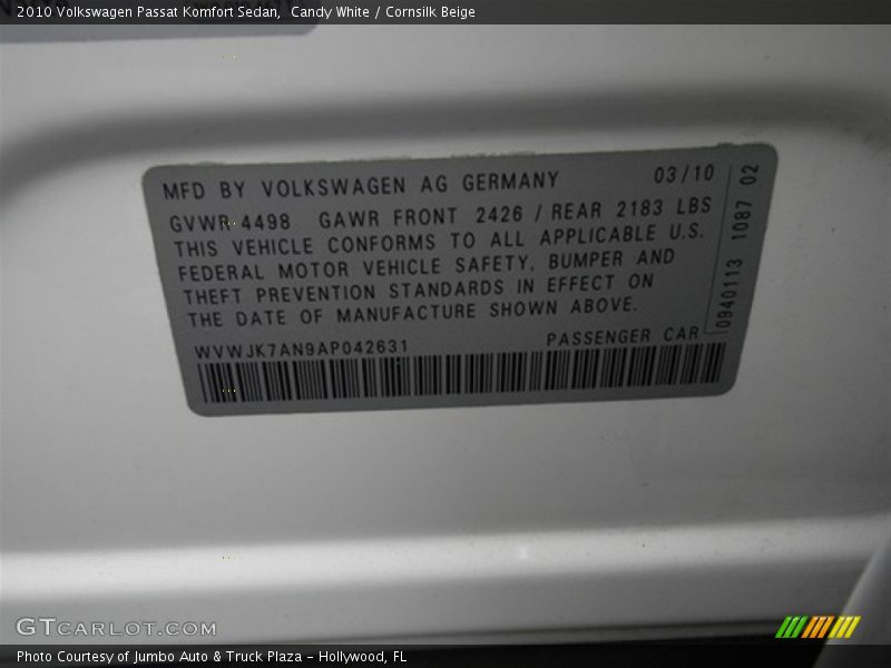 Candy White / Cornsilk Beige 2010 Volkswagen Passat Komfort Sedan