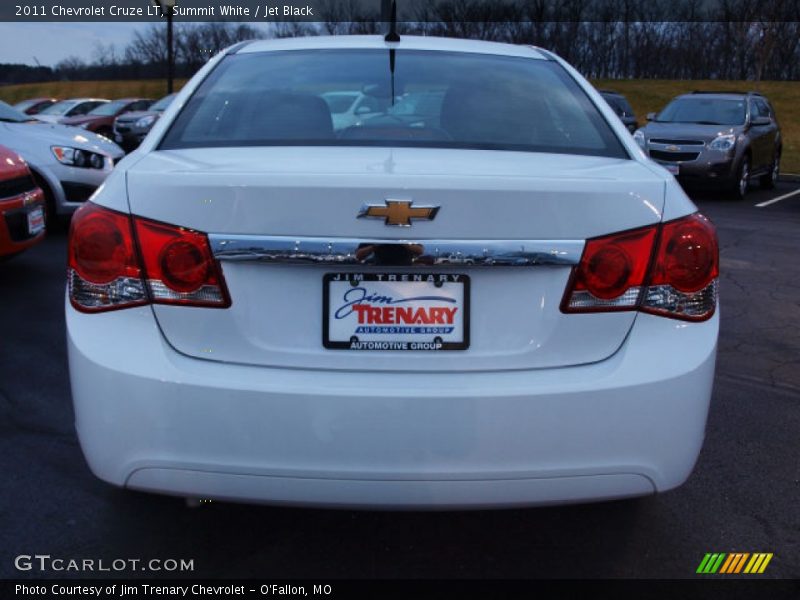 Summit White / Jet Black 2011 Chevrolet Cruze LT