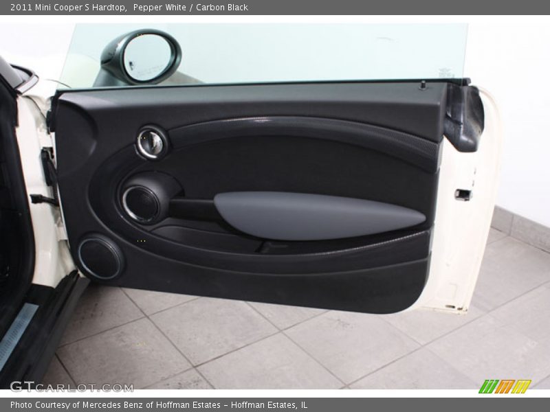 Pepper White / Carbon Black 2011 Mini Cooper S Hardtop