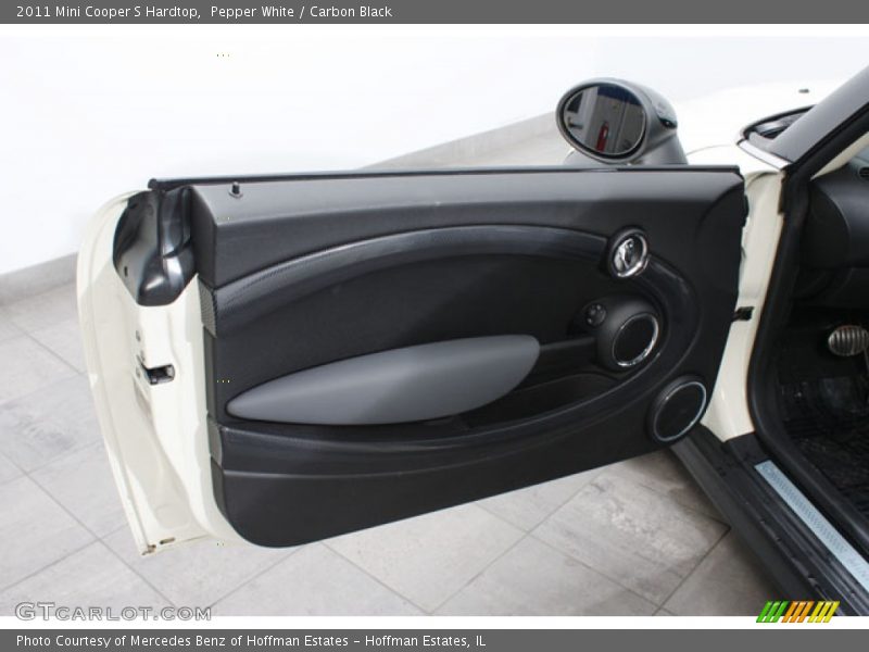 Pepper White / Carbon Black 2011 Mini Cooper S Hardtop