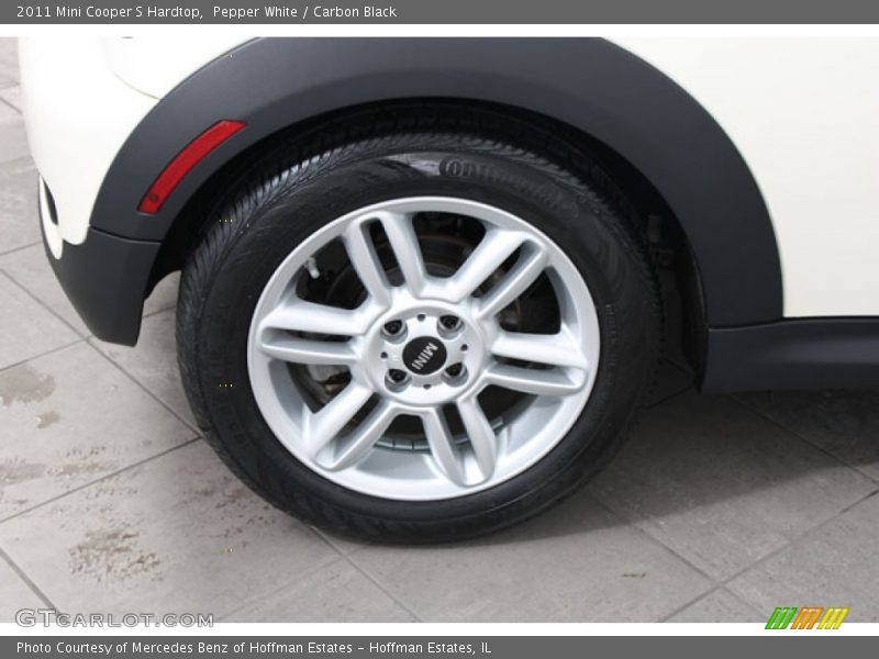 Pepper White / Carbon Black 2011 Mini Cooper S Hardtop