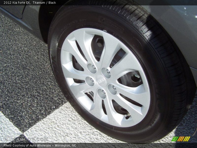 Titanium / Black 2012 Kia Forte EX
