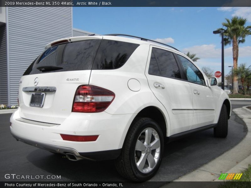 Arctic White / Black 2009 Mercedes-Benz ML 350 4Matic