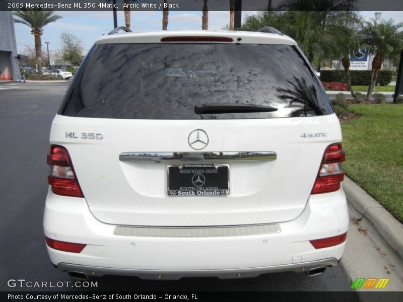 Arctic White / Black 2009 Mercedes-Benz ML 350 4Matic