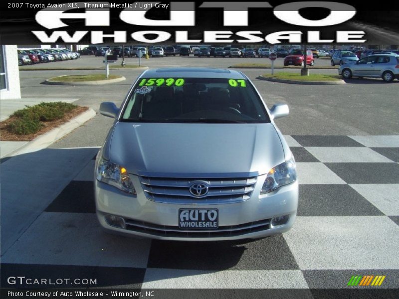 Titanium Metallic / Light Gray 2007 Toyota Avalon XLS