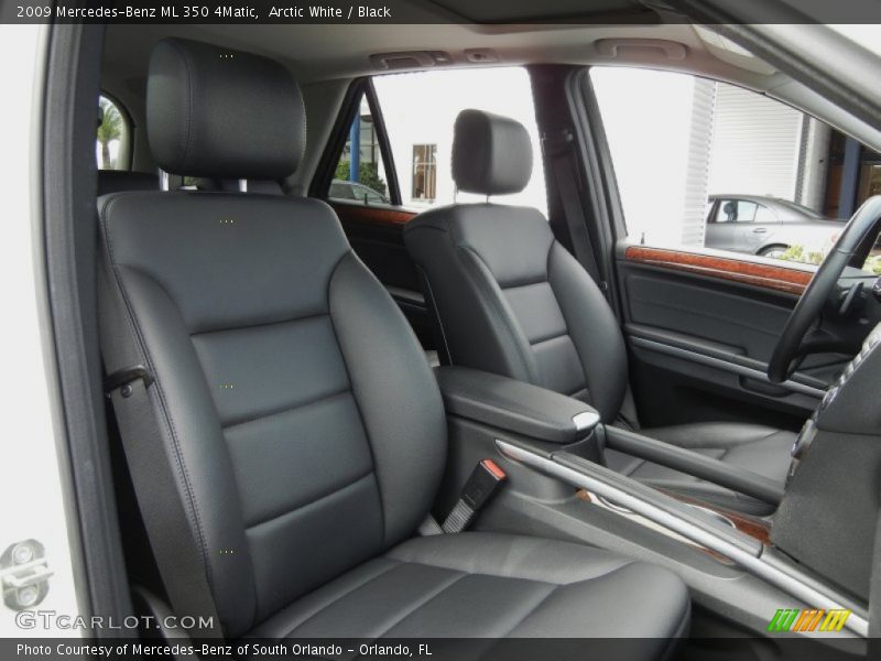 Arctic White / Black 2009 Mercedes-Benz ML 350 4Matic