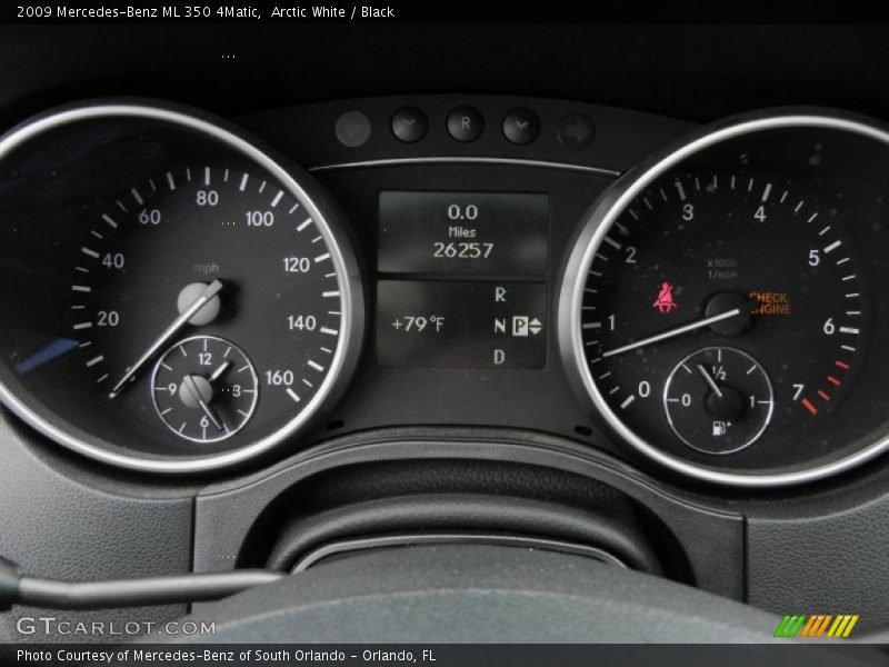 Arctic White / Black 2009 Mercedes-Benz ML 350 4Matic